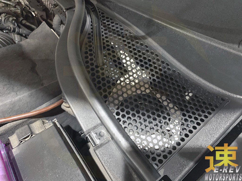 Volkswagen Tiguan AD/BW Front Bar 2PT