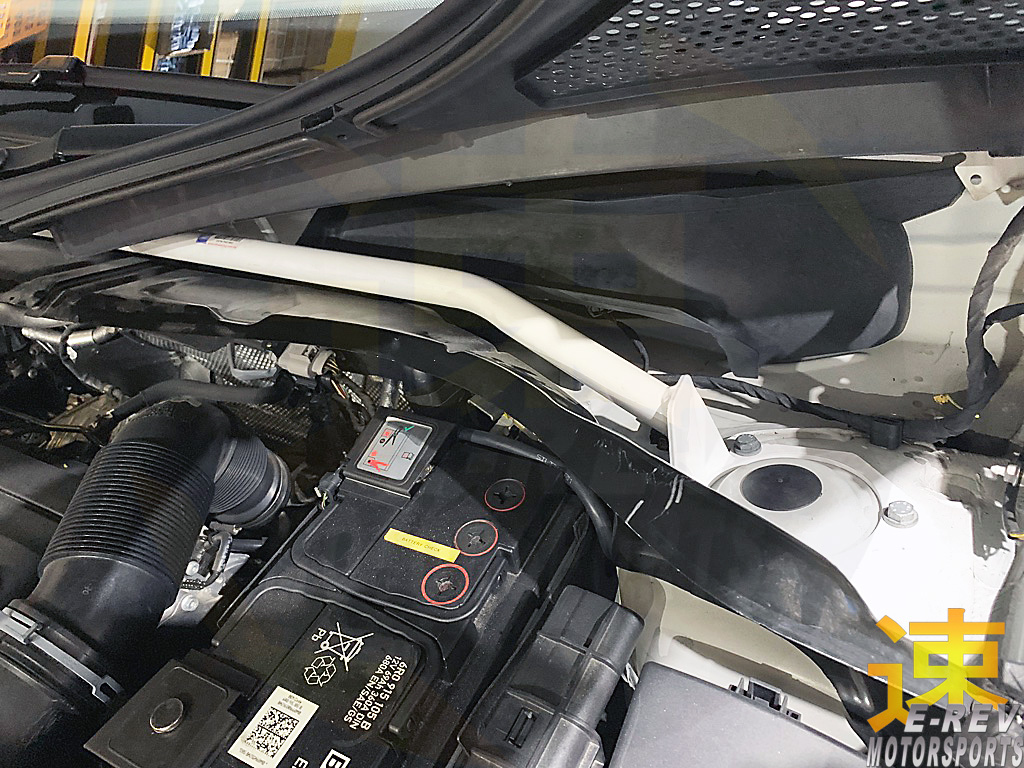 Volkswagen Tiguan AD/BW Front Bar 2PT