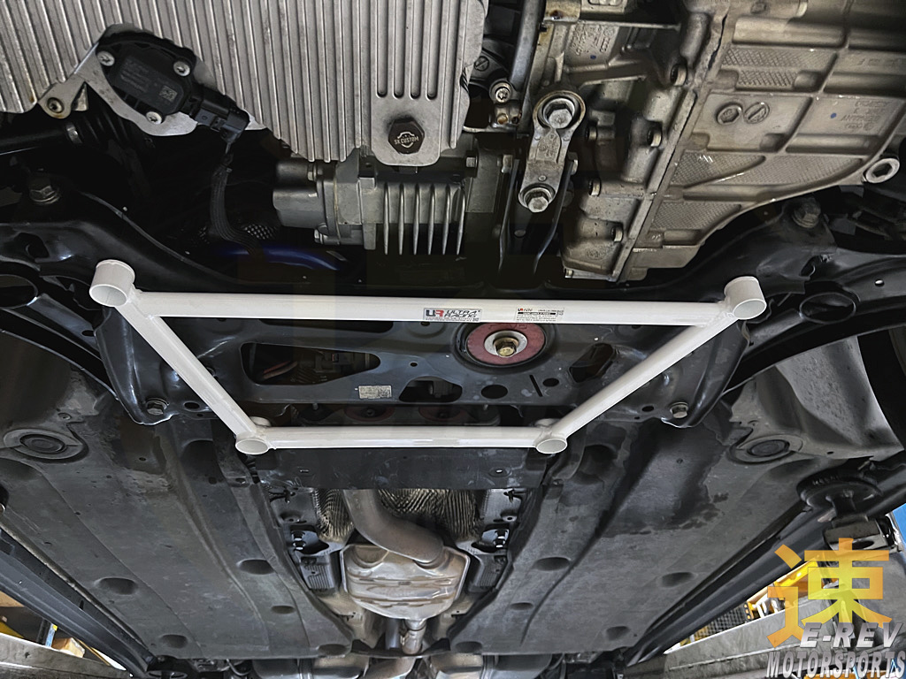 Audi Q3 Typ F3 / Volkswagen Golf MK7 / Passat B8 / Tiguan AD/BW / Seat Leon Cupra MK3 / Skoda Octavia Typ 5E Front Lower Arm Bar 4PT