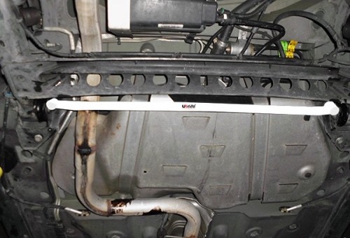 Chevrolet Cobalt 2.4 Rear Lower Arm Bar