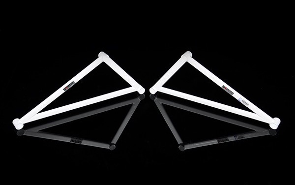 Mercedes-Benz W126 Rear Lower Side Arm Bar 6PT