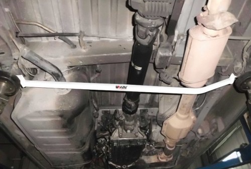 Toyota Estima XR10 Rear Lower Arm Bar 2PT
