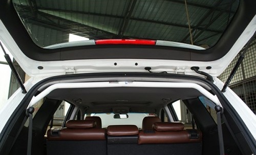 Santa Fe CM 2.7 Rear Upper Bar