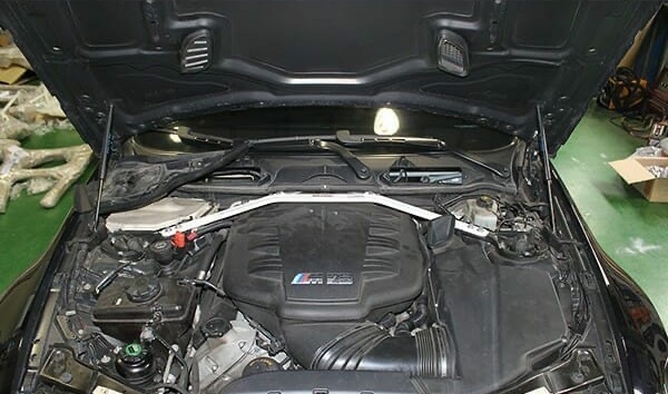 BMW E90 (M3) / E92 (M3) Front Bar 2PT