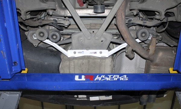 BMW F11(520d) Rear Lower Arm Bar 3PT