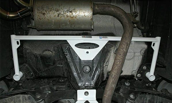 BMW F31 / F36 Rear Lower Arm Bar 4PT