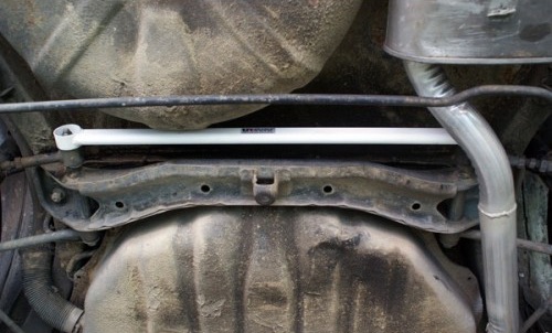 Nissan BlueBird U11 Rear Lower Arm Bar 2PT