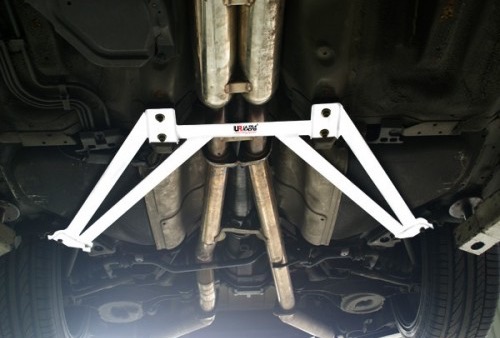 Nissan Skyline Crossover Rear Lower Arm Bar
