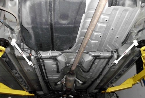 Lexus ES240 Rear Lower Side Arm Bar 4PT