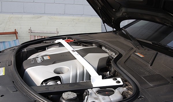 Audi A8L D4 Typ 4H Front Bar 2PT