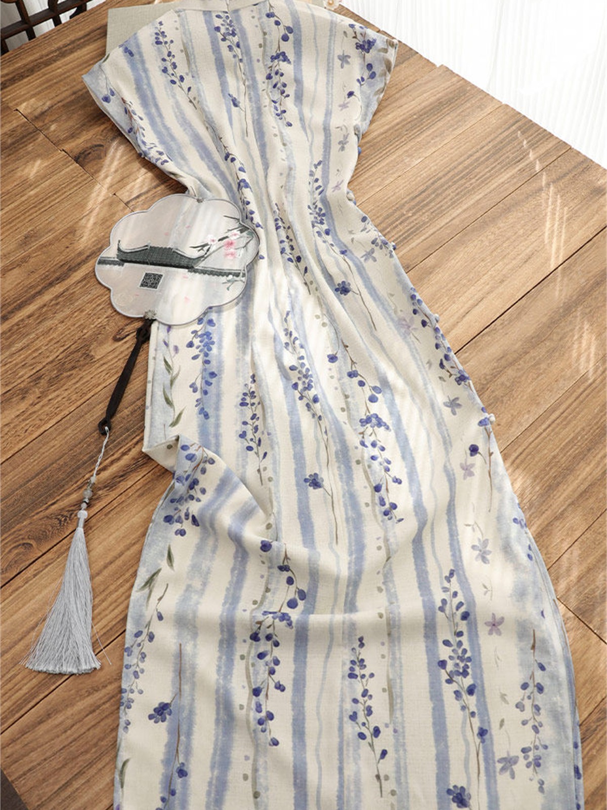 Yun Dui Floral Stripe Short Sleeve Cheongsam