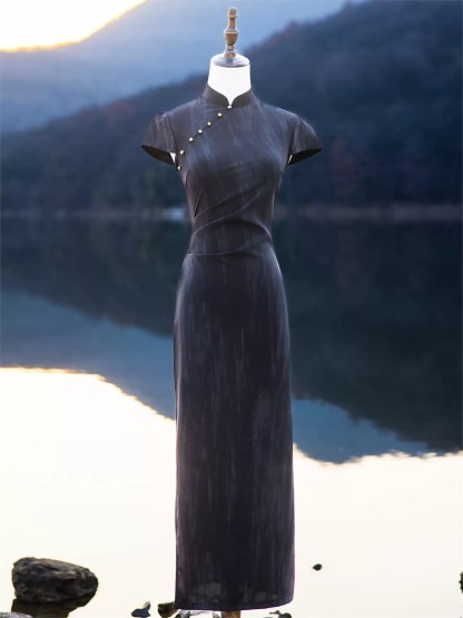 Yun Chong Draped Cap Sleeve Cheongsam