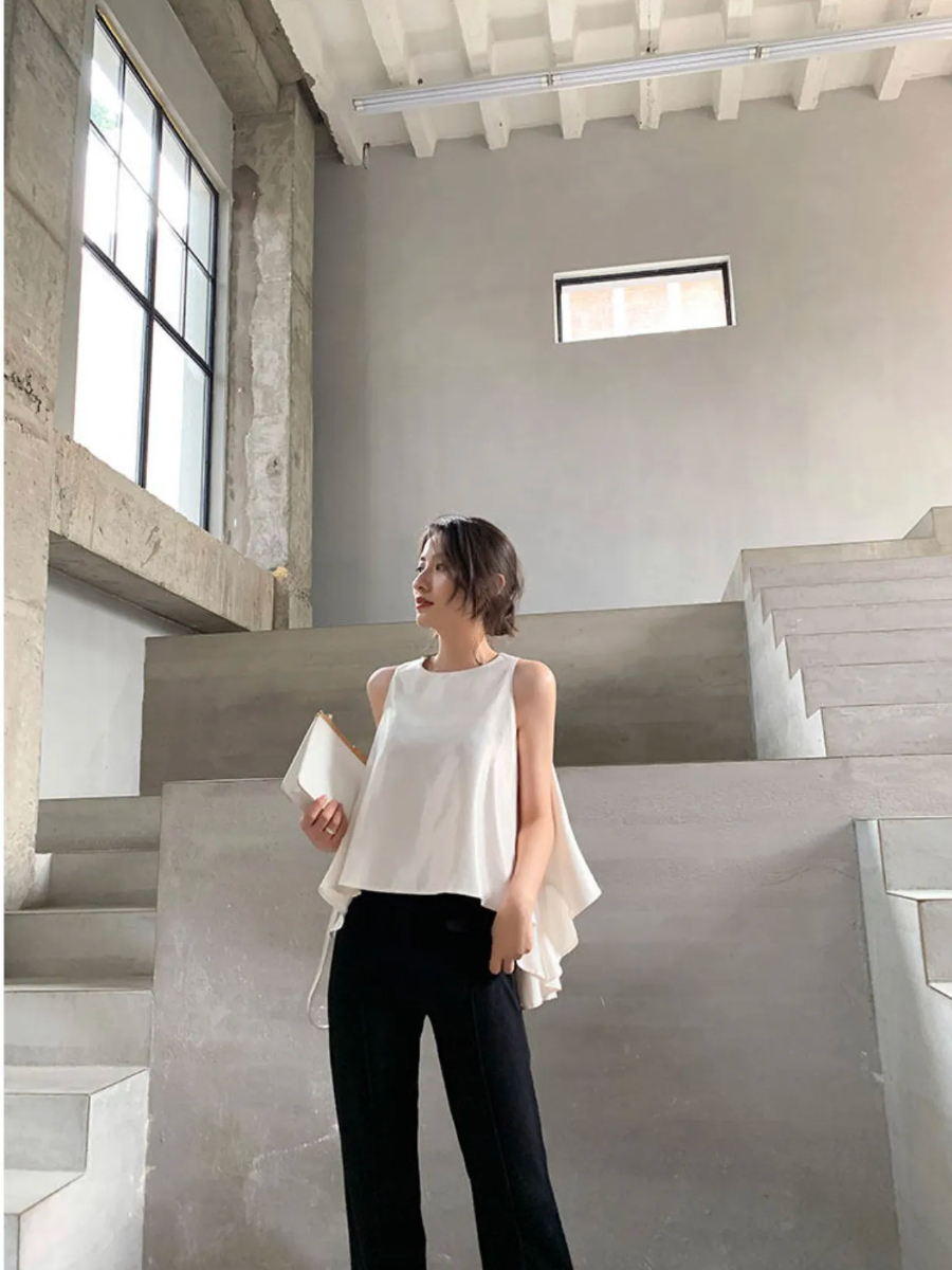 Shivonne Ruffle Side Sleeveless Top-The Black Bow-