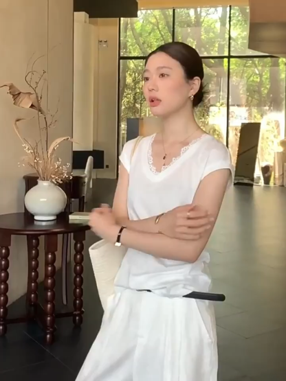Darryl Relaxed Lace-Trim Sleeveless Tee