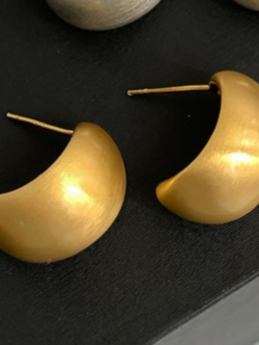 Metal Drops Ear Studs (Gold & Silver)-The Black Bow-