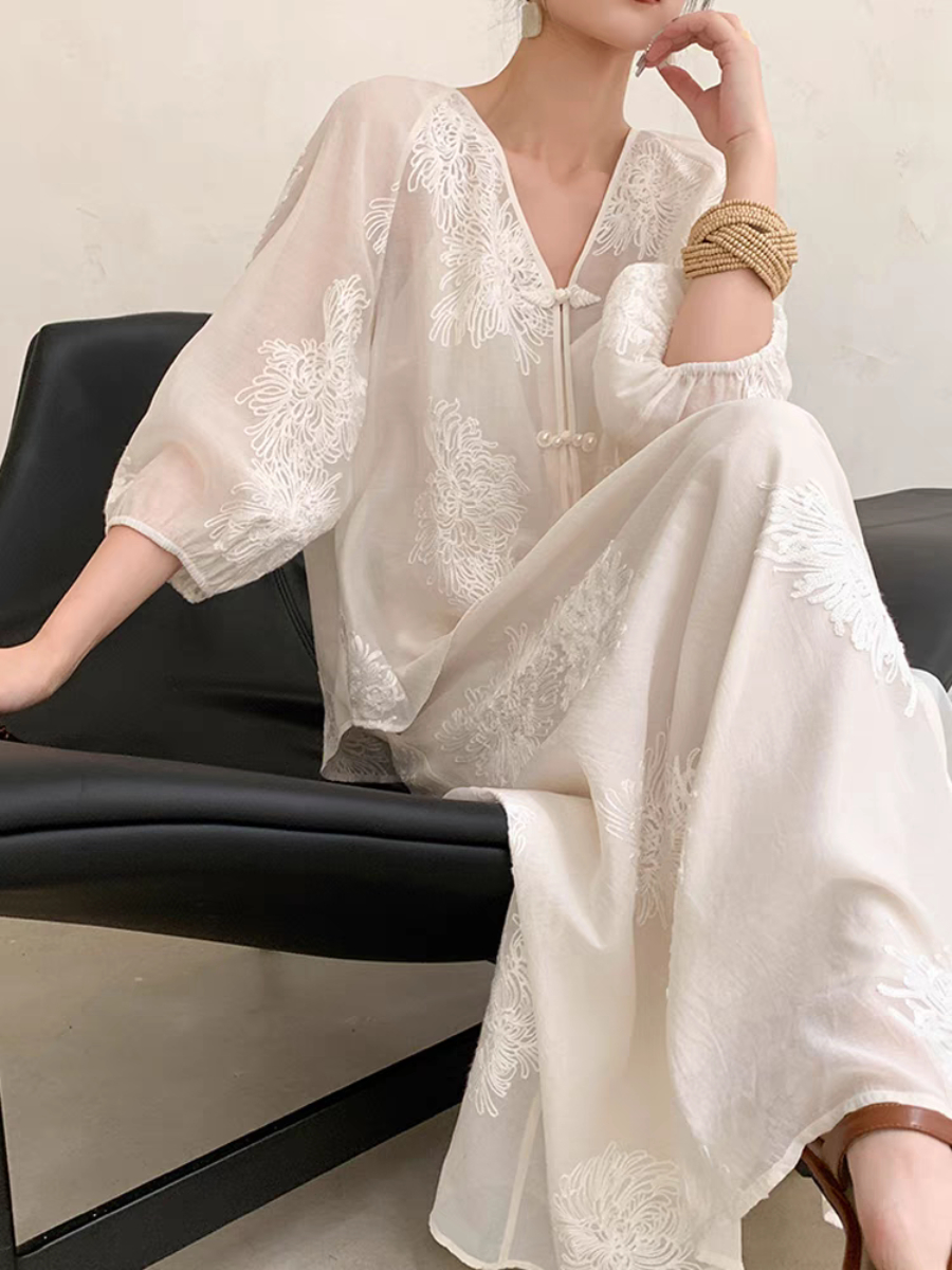 Cang Lan Long Sleeve Graceful Embroidered Set-Ivory (Skirt & Shorts)-The Black Bow-