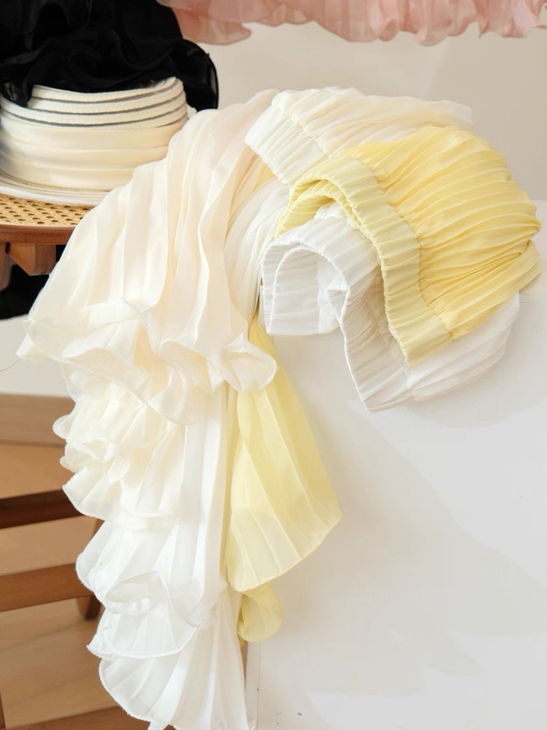 Ling Cang Pleated Skirt