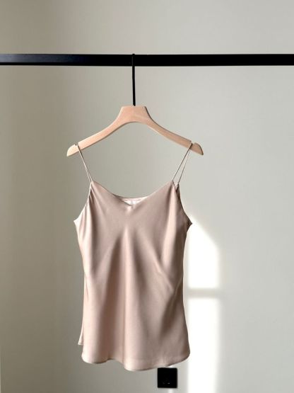 Lebbie Satin Cami Top (Discounted-M size)-The Black Bow-