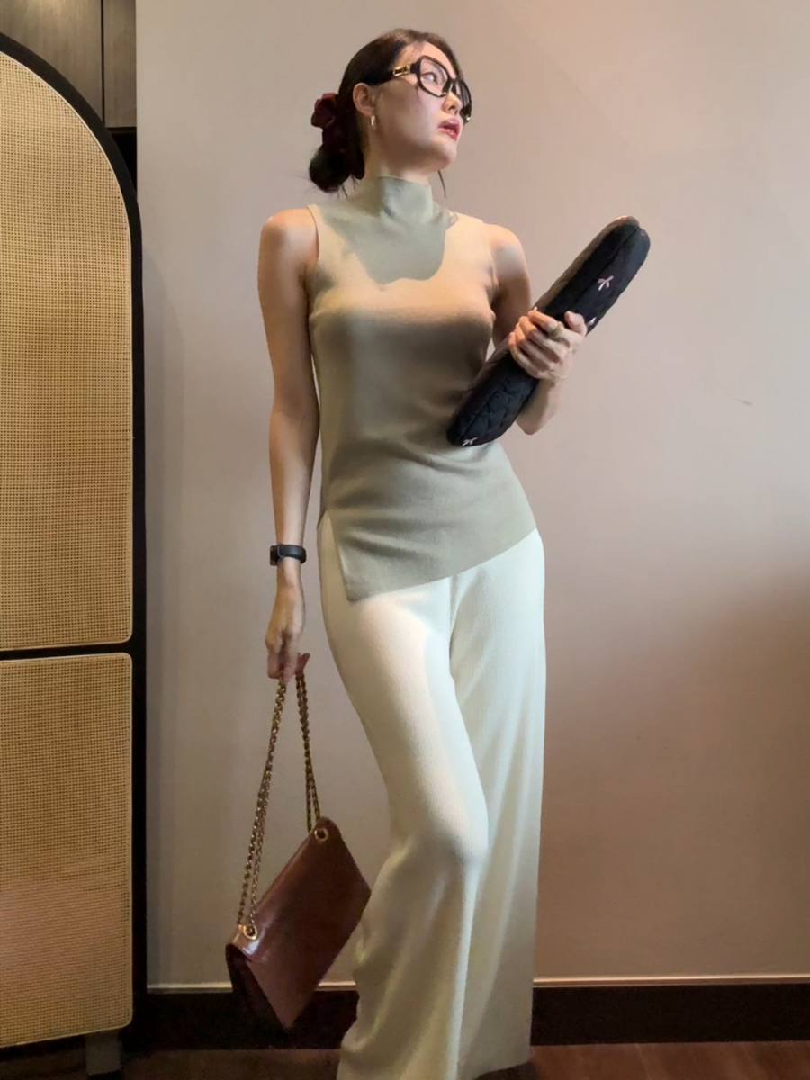 Elle High Neck Sleeveless Knit Top