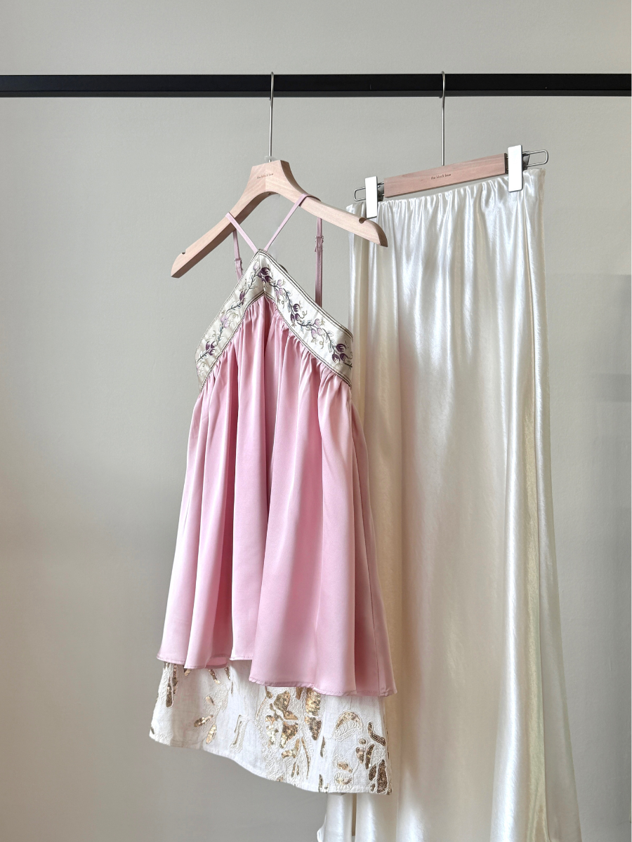 Li Mei Halter Neck Oriental Top