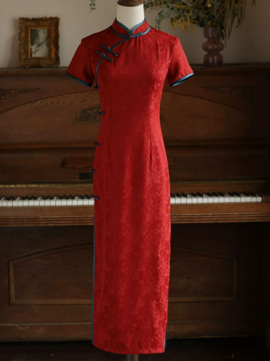 Yun Duan Contrast Trim Short Sleeve Cheongsam