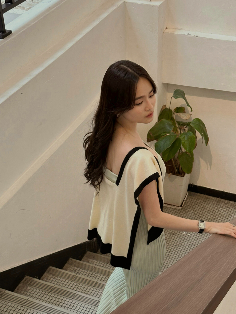 Olwin Color Block Shawl (Plain)-The Black Bow-