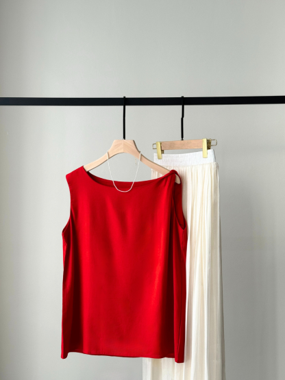 Teresa Shoulder Knot Sleeves Top-The Black Bow-