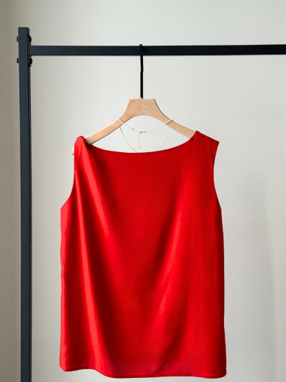 Teresa Shoulder Knot Sleeves Top-The Black Bow-