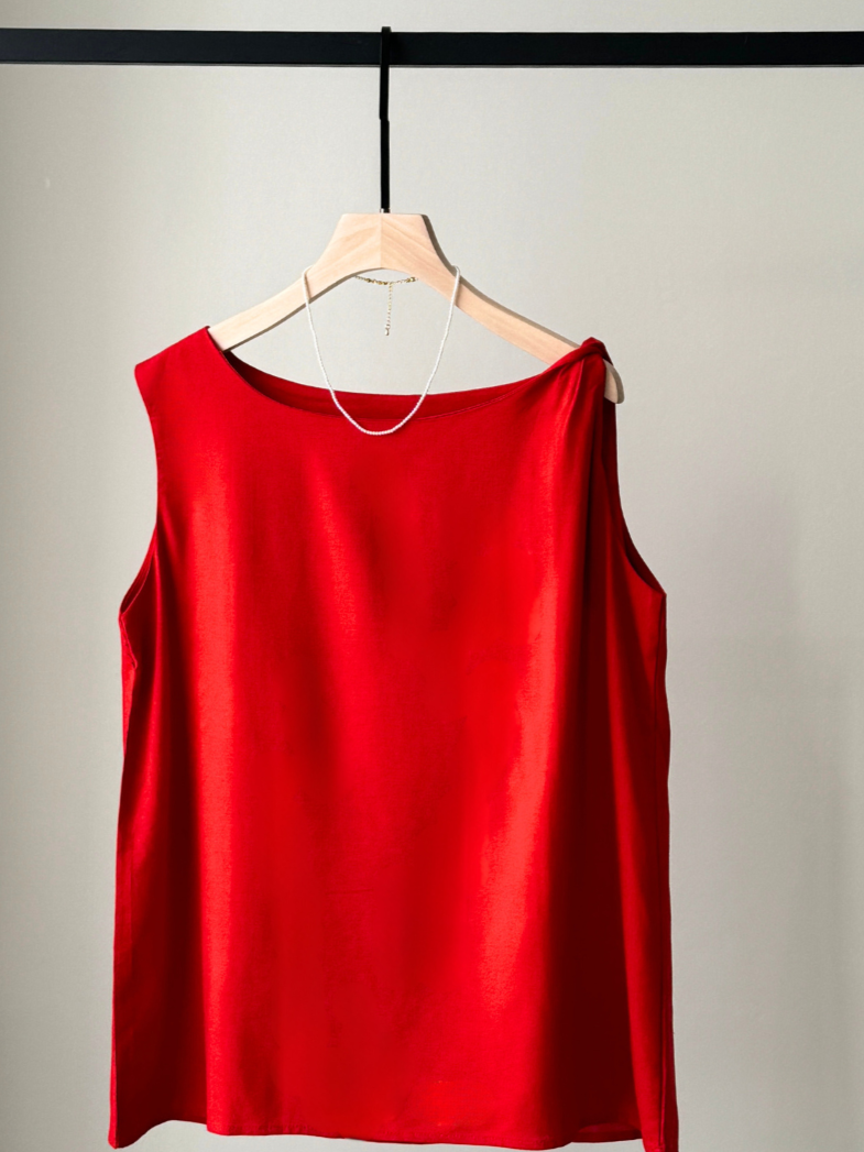 Teresa Shoulder Knot Sleeves Top-The Black Bow-