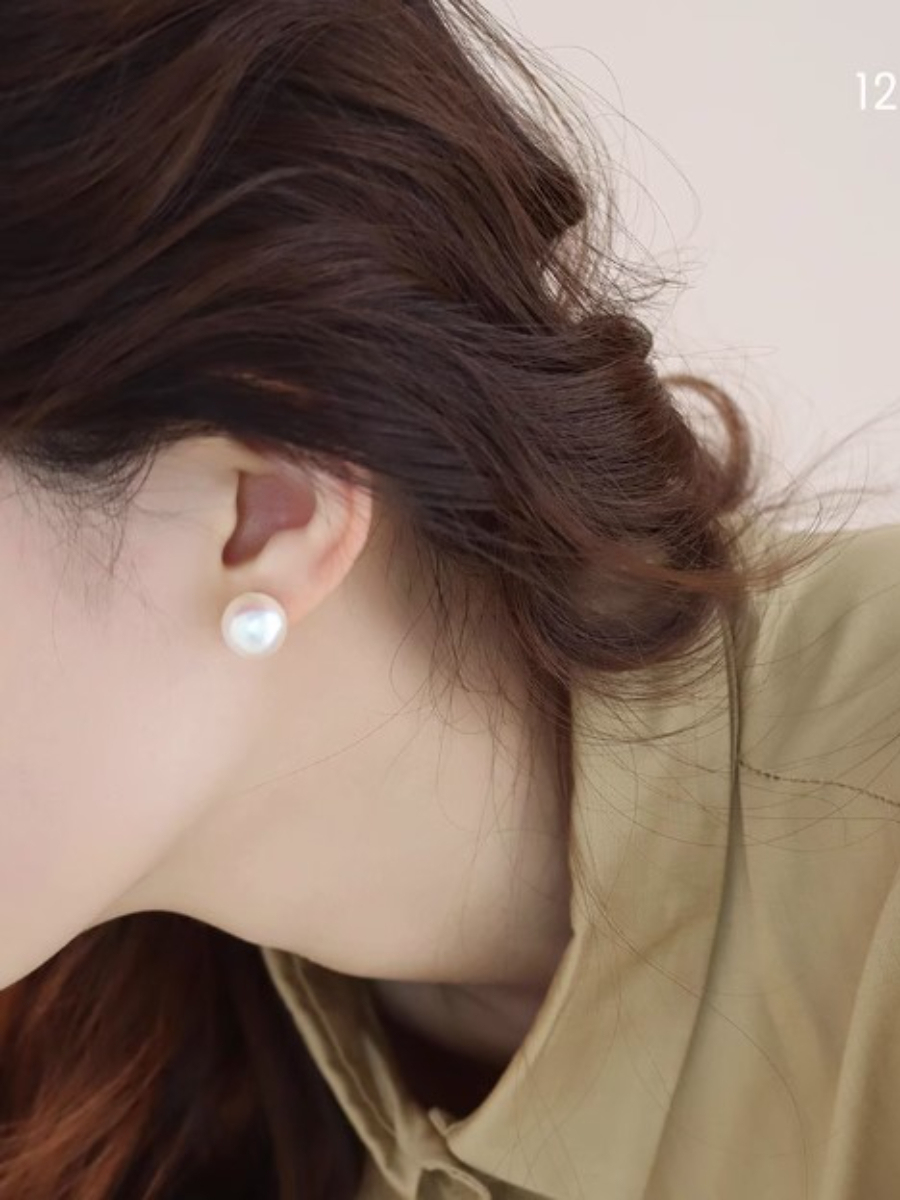 Enya Mermaid Pearl Ear Studs (Discounted-8mm, 10mm)-The Black Bow-