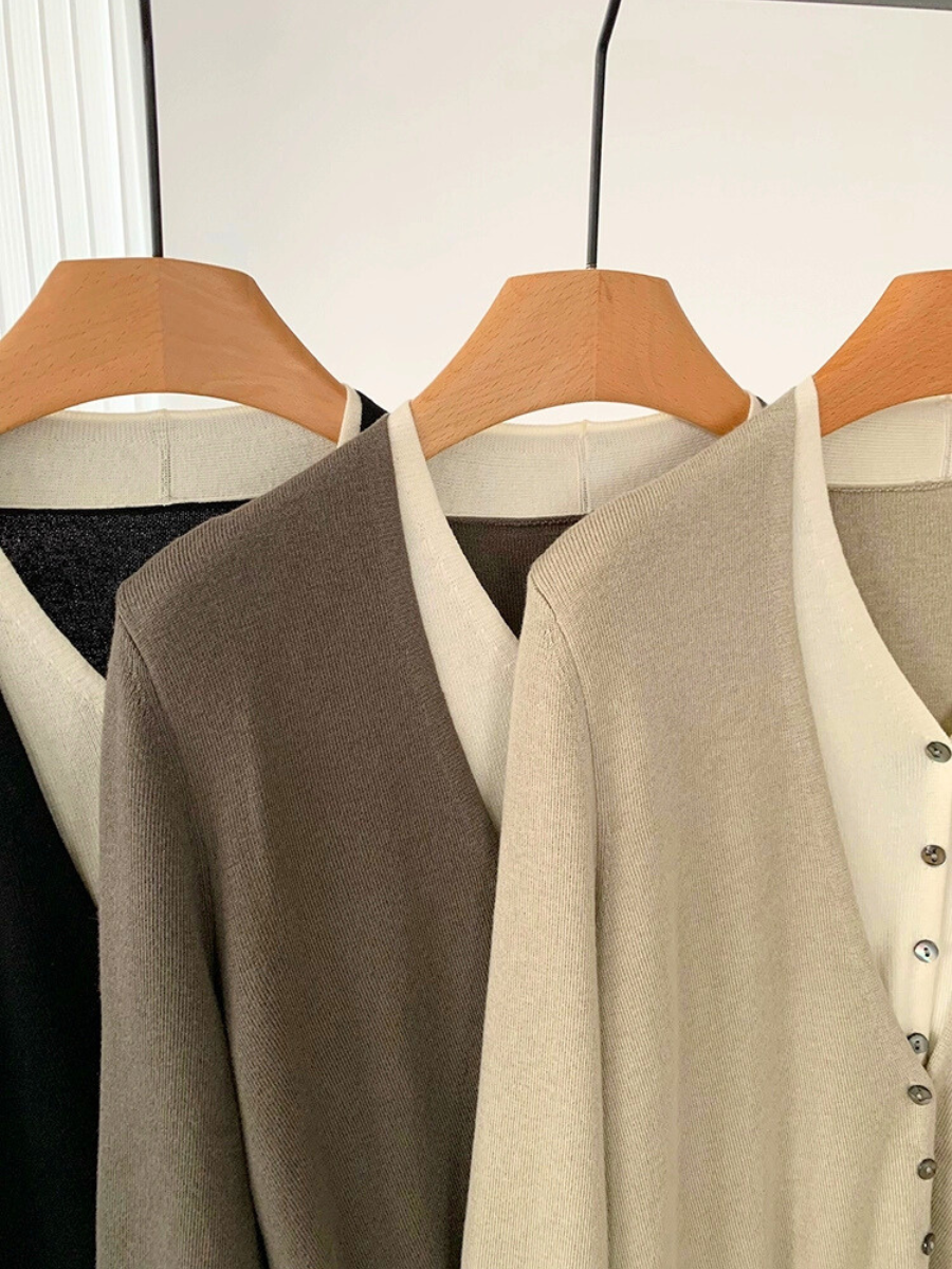 Ogna Fake Two Piece Knit Cardigan-The Black Bow-