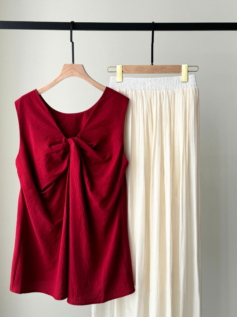 Tara Two Way Top with Knot-The Black Bow-