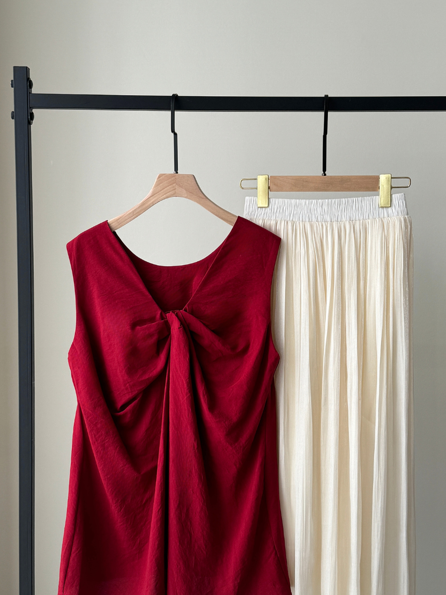 Tara Two Way Top with Knot-The Black Bow-