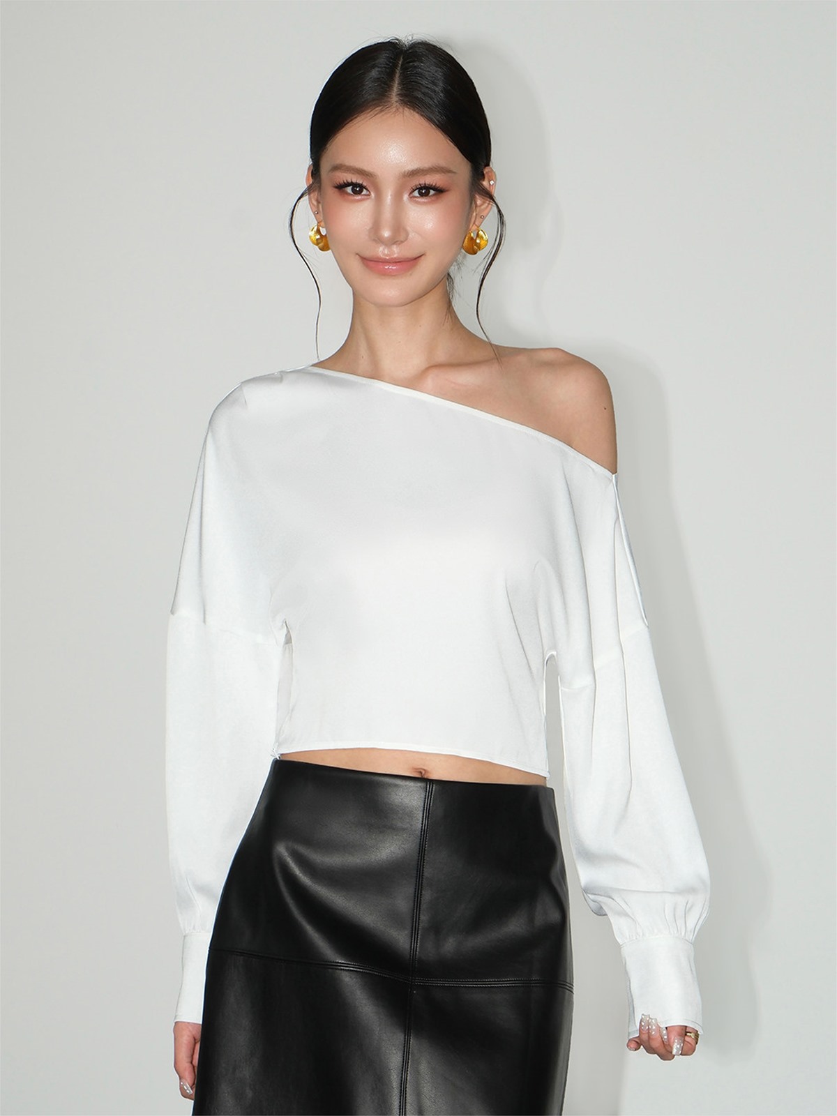 Levina One-Shoulder Cropped Blouse