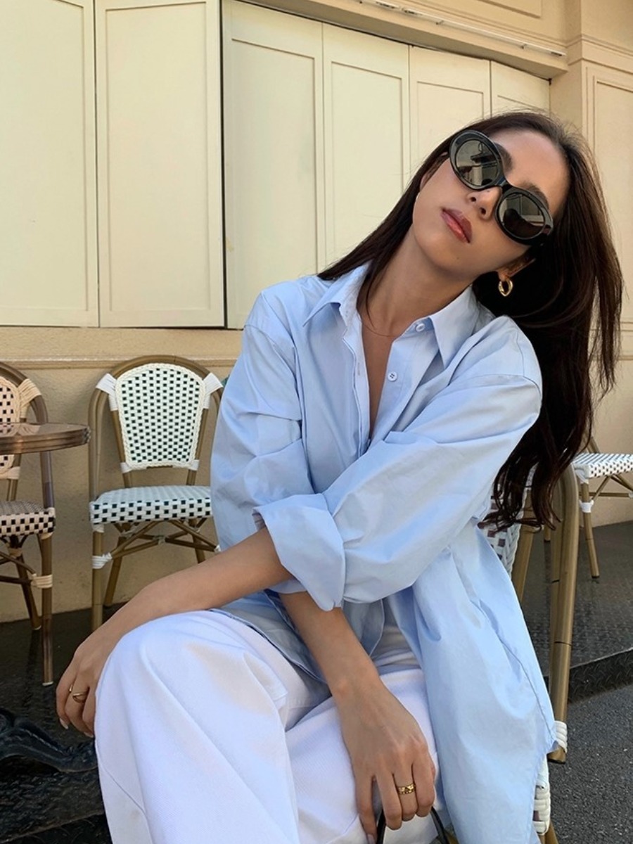 New York Hidden Button Curved Hem Cotton Plain Shirt-The Black Bow-