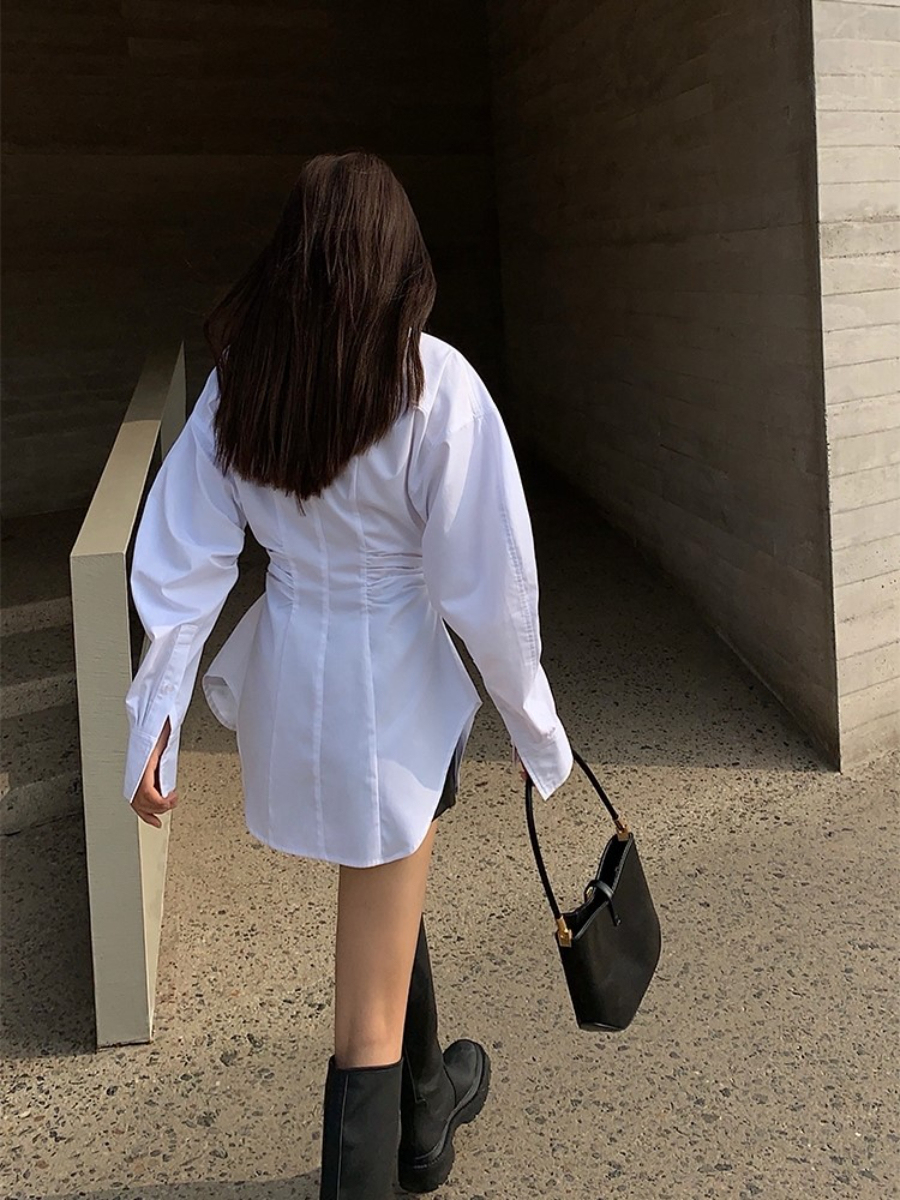 Hollywood Waist Fit Mutton Leg Sleeve Button Shirt-The Black Bow-