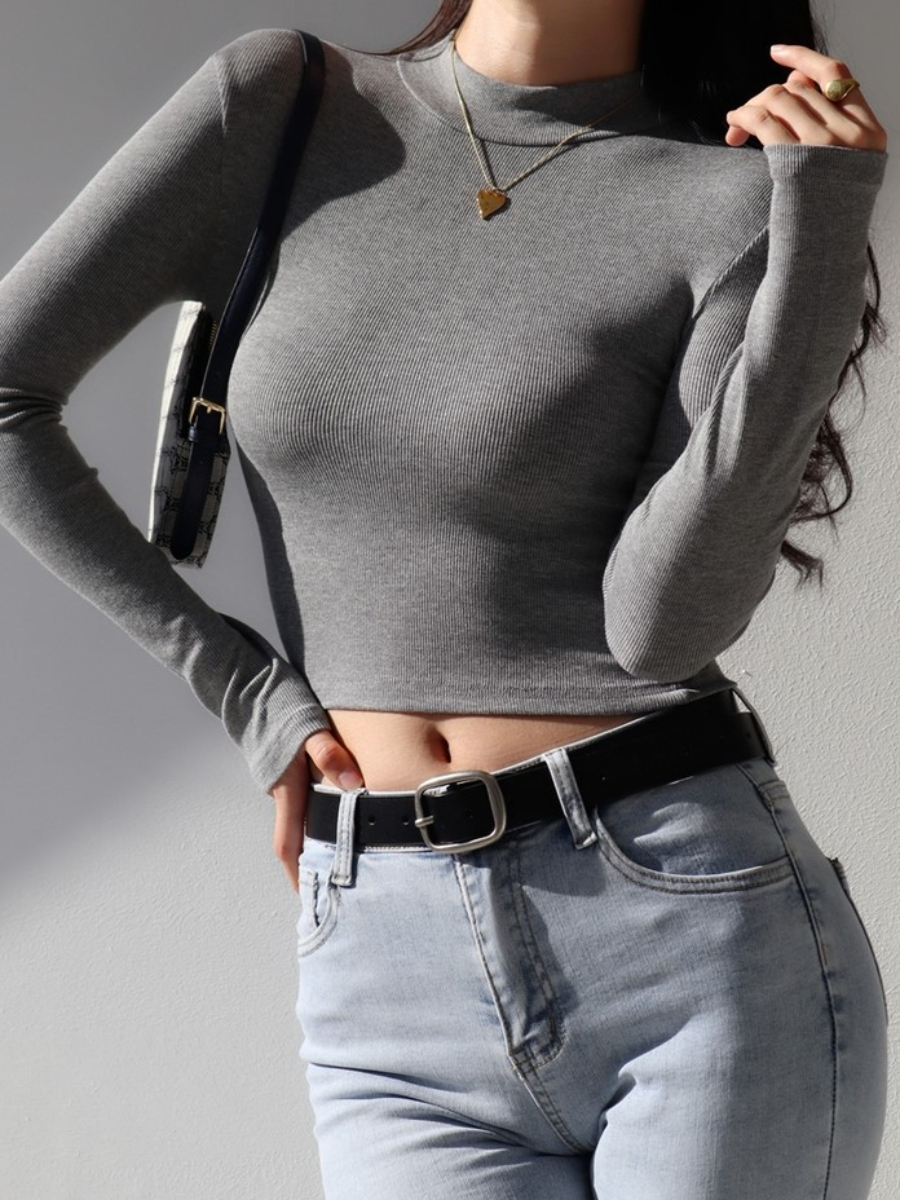 Rose Long Sleeve Cropped Top-The Black Bow-