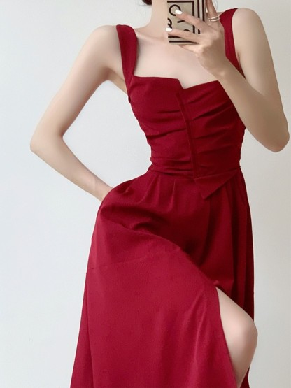 Nyla Queen Anne Neckline Midi Dress-The Black Bow-