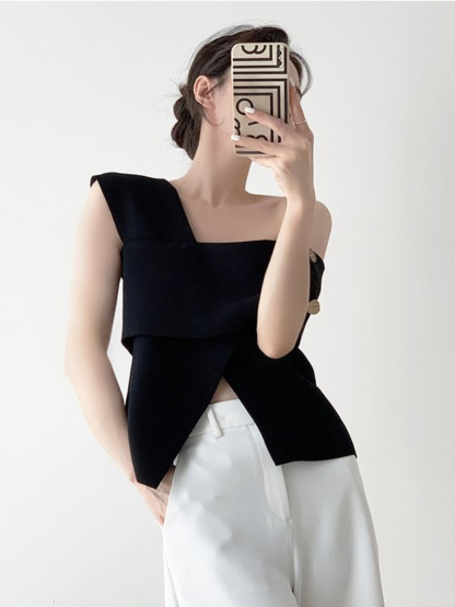 Louitta Asymmetrical Gold Button One Shoulder Top-The Black Bow-