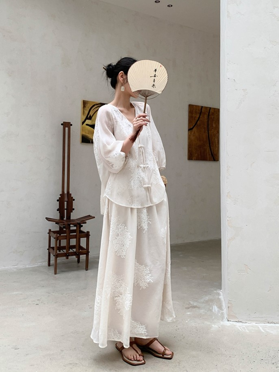 Cang Lan Long Sleeve Graceful Embroidered Set-Ivory (Skirt & Shorts)-The Black Bow-