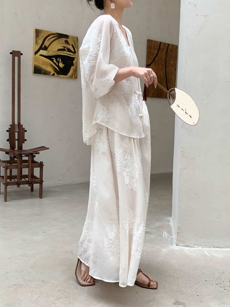 Cang Lan Long Sleeve Graceful Embroidered Set-Ivory (Skirt & Shorts)-The Black Bow-