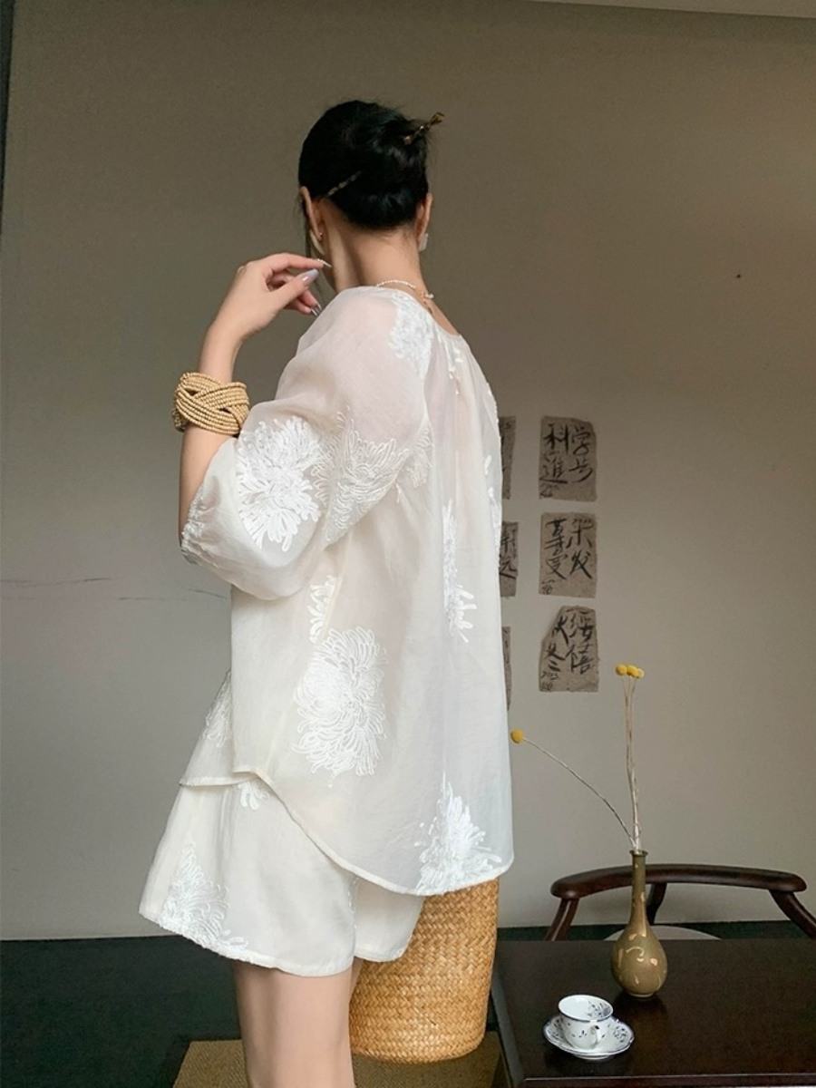 Cang Lan Long Sleeve Graceful Embroidered Set-Ivory (Skirt & Shorts)-The Black Bow-