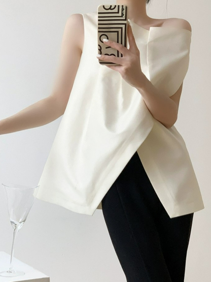 Reagan One Shoulder Pleated Top-The Black Bow-