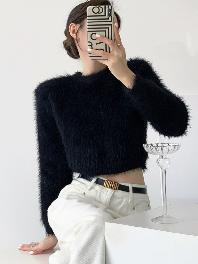 Rivern Long Sleeve Furry Crop Sweater-The Black Bow-