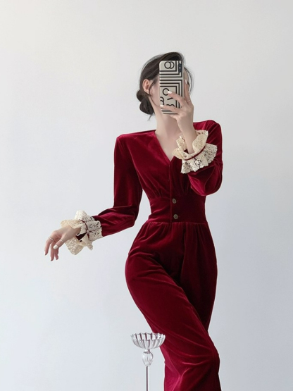 Tehila Lacey Sleeve Velvet Dress -The Black Bow-