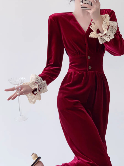 Tehila Lacey Sleeve Velvet Dress -The Black Bow-