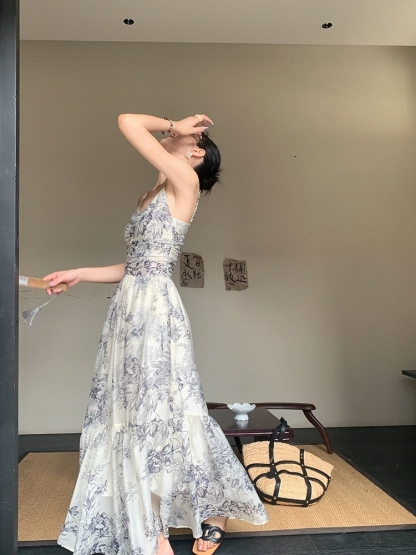 Cang Ning Floral Print Ruffle Hem Cami Dress-The Black Bow-