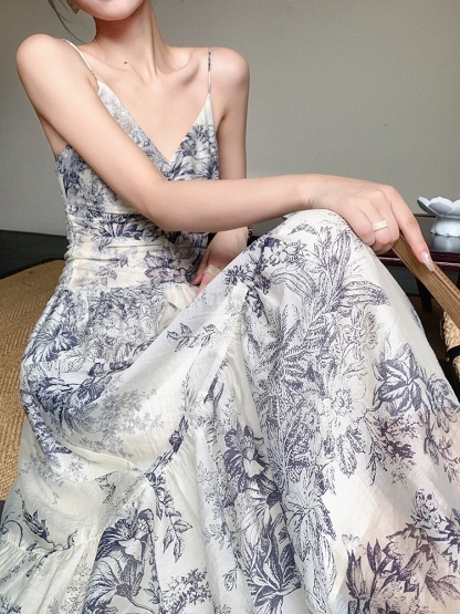 Cang Ning Floral Print Ruffle Hem Cami Dress-The Black Bow-