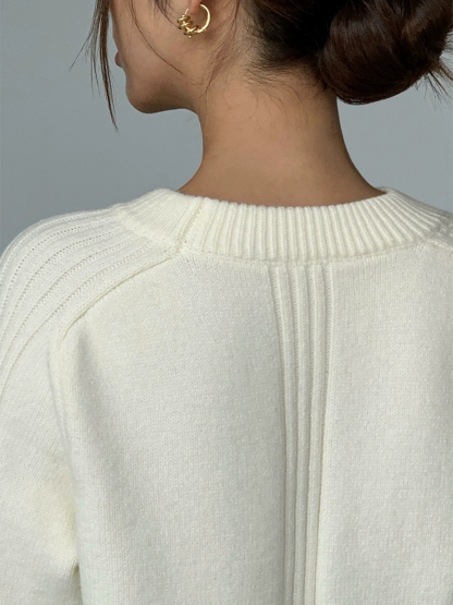 Kaisey Autumn/Winter Sweater-The Black Bow-