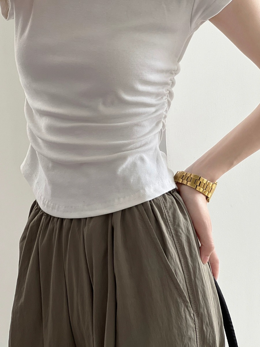 Hadya Round Neck Side Ruched Top-The Black Bow-